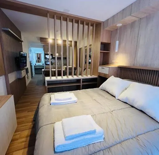 Departamento En Hermosa Zona De Nueva Cordoba. Ss3